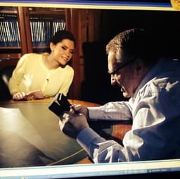 Главное, что запомнила о нем - кнопка какая-то... image preview